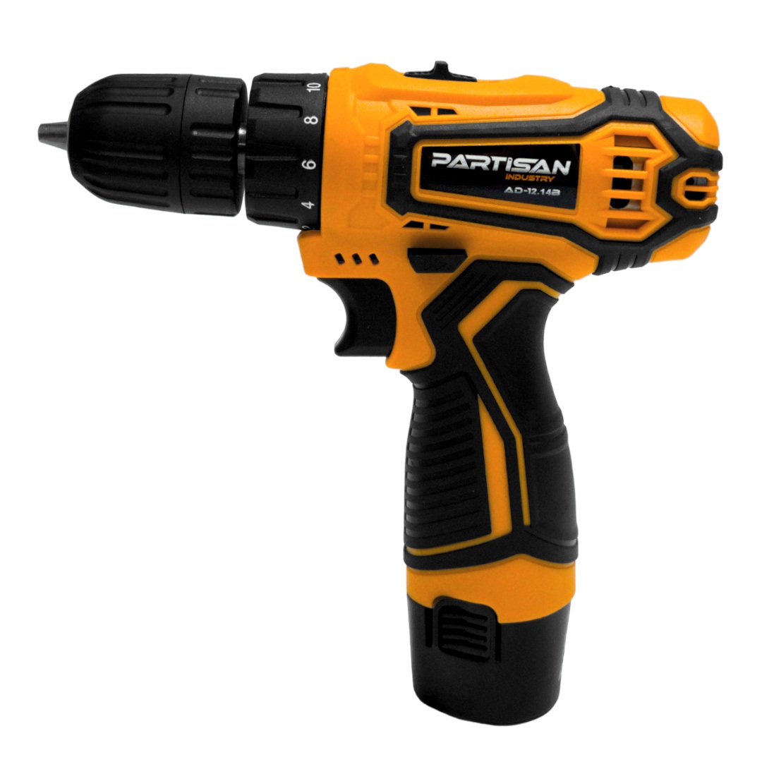 Дрель-шуруповерт аккумуляторная PARTISAN AD-12.14B + набор
