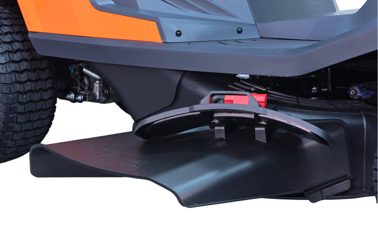 Газонокосилка бензиновая самоходная с сиденьем (райдер) ELAND LR-2265 