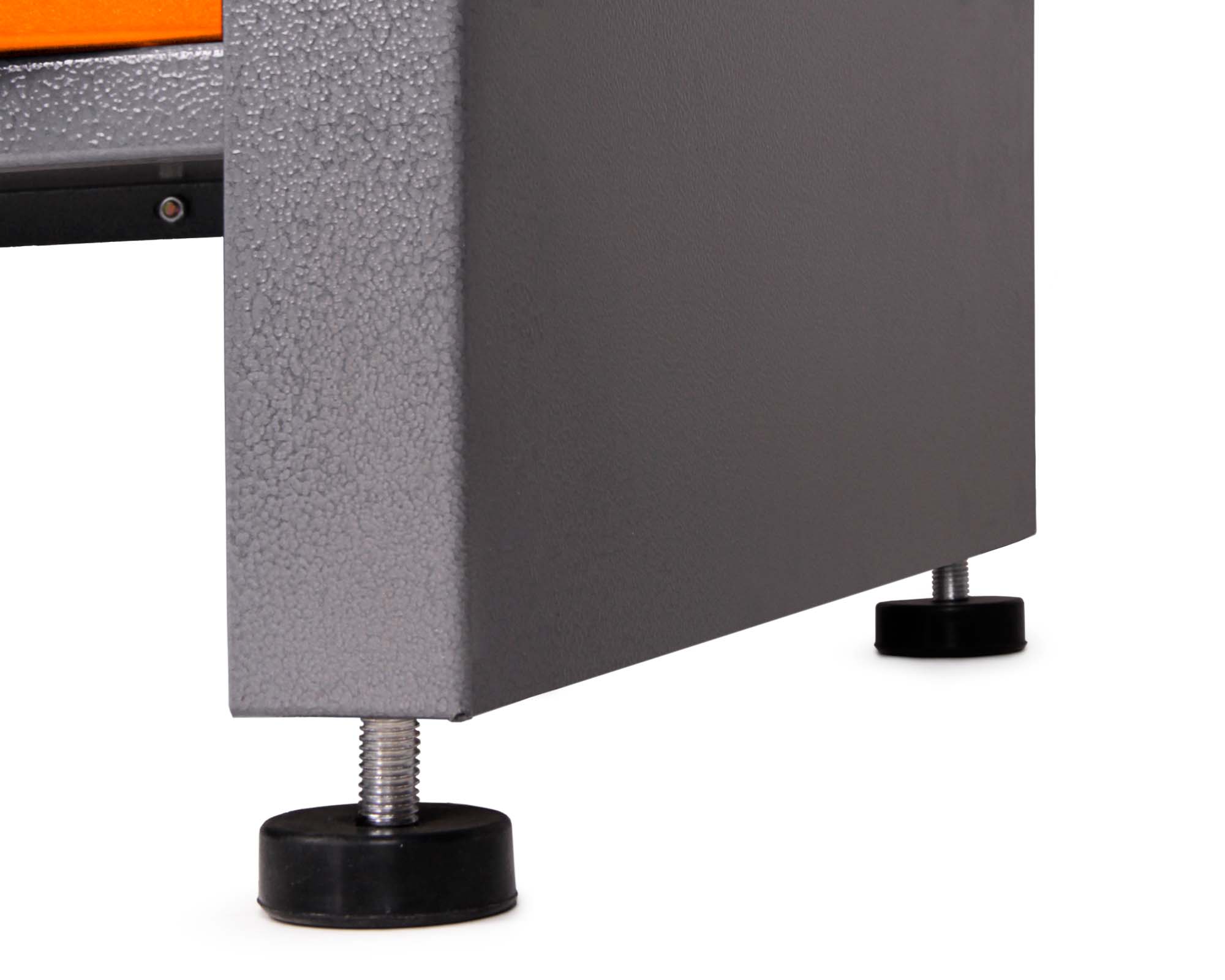 Стол-верстак для мастерской BAUMEISTER BTC-008 ORANGE